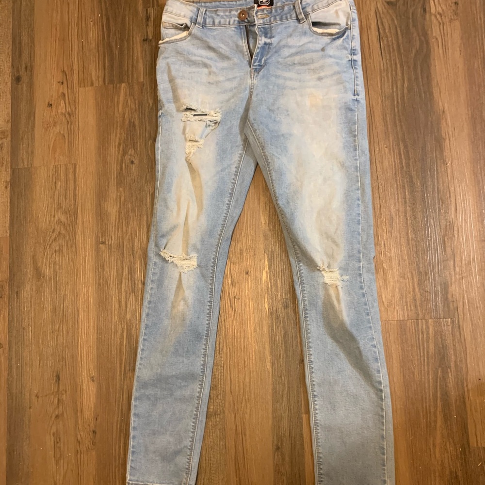 Pacsun Distressed Light wash jeans